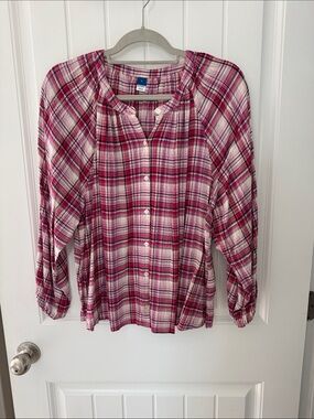 Old Navy Pink Plaid Button-Front Women's Shirt